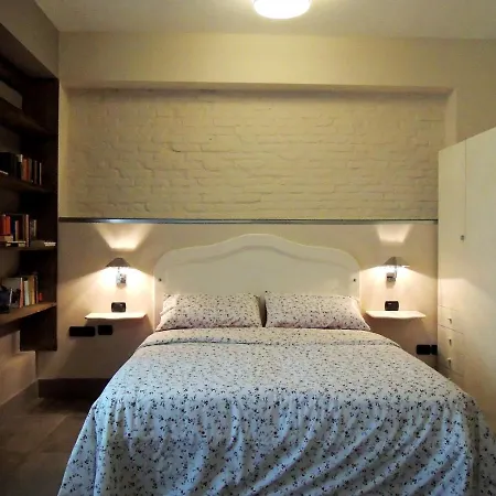 Appartement Two Sisters Napels