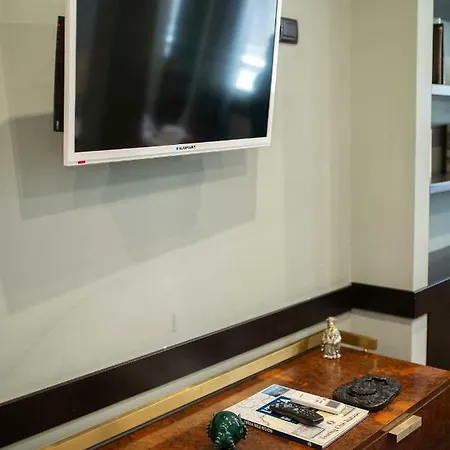 Two Sisters Apartment