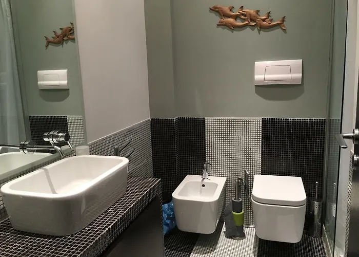 Two Sisters 나폴리