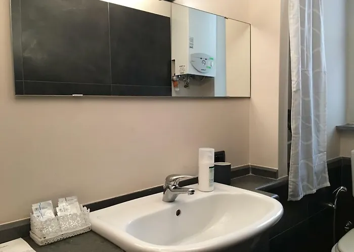 Two Sisters 아파트 *