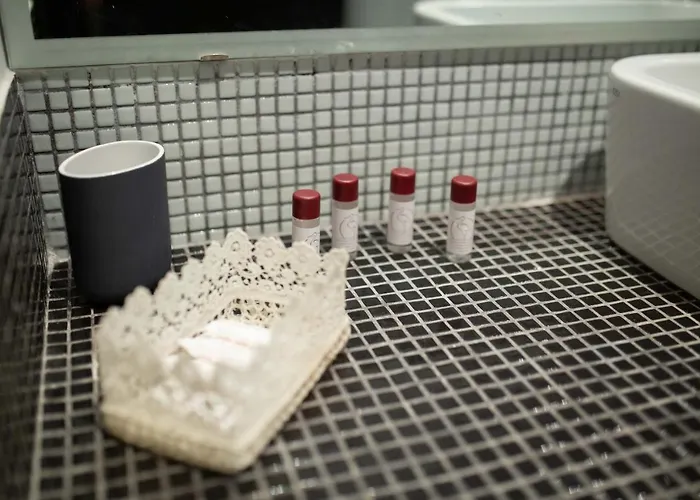 아파트 Two Sisters